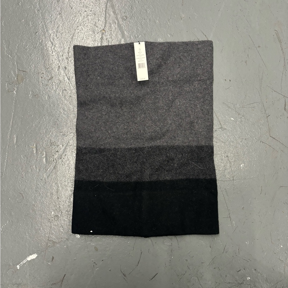 NWT Theory Neck Warmer